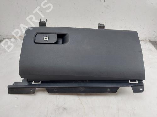 Used Glove box RAM 1500 Crew Cab Pickup (DT) 5.7 (401 hp) 31922637