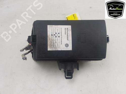 Used Fuse box VW GOLF VII (5G1, BQ1, BE1, BE2) 1.4 GTE Hybrid (204 hp) 16025750