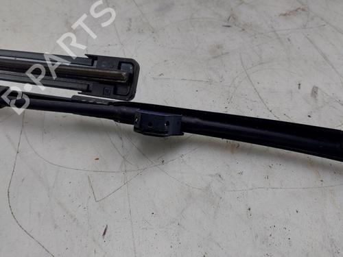 Front windshield wiper arm ALFA ROMEO STELVIO (949_) 2.0 Q4 (949.AXA2A) | BP29910616C143