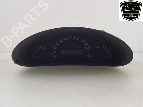 Used Instrument cluster MERCEDES-BENZ C-CLASS (W203) C 200 CDI (203.007) (122 hp) 18570992