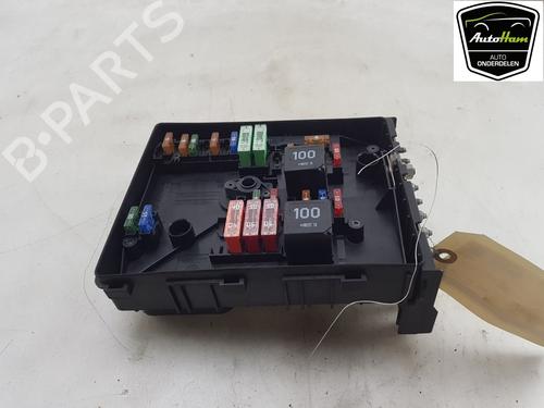Fuse box VW GOLF V (1K1) 1.4 TSI | BP22333158E1 