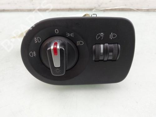 Headlight switch SEAT LEON (1P1) 1.2 TSI | BP38534692I24 - Image 2