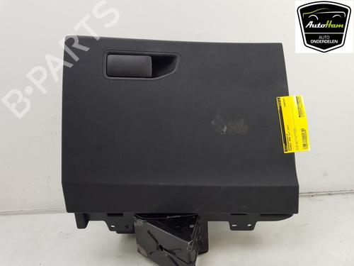 Used Glove box PEUGEOT 3008 II SUV (MC_, MR_, MJ_, M4_) 1.2 THP/ PureTech 130 (MRHNSM, MRHNSU, MRHNSJ, MRHNYW,... (131 hp) 19258147