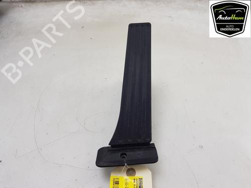 Pedal BMW 5 (F10) 520 i (184 hp) 16575221