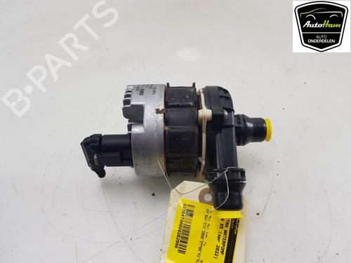 Used Auxiliary water pump Auxiliary water pump BMW X5 (G05, F95) xDrive 45 e Plug-in Hybrid (394 hp) 17004770 17004770