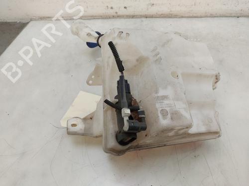 Used Windscreen washer tank FORD FOCUS III Turnier 1.6 TDCi ECOnetic (105 hp) 29352533