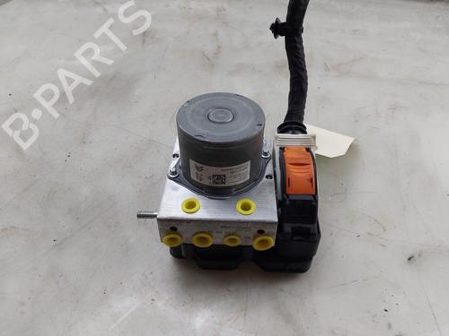Used ABS pump ABS pump PEUGEOT 5008 II (MC_, MJ_, MR_, M4_) 1.2 Hybrid 136 (MRHPYC) (136 hp) 35752024 35752024