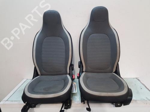 Sæde sæt RENAULT TWINGO III (BCM_, BCA_) 1.0 SCe 70 (71 hp) 25033607