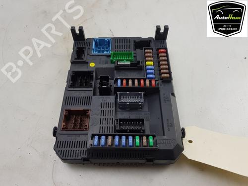 Fuse box PEUGEOT 208 I (CA_, CC_) 1.2 VTI 82 | BP15640421E1 