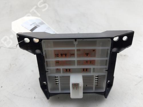 Switch TOYOTA C-HR (_X1_) 2.0 Hybrid (MAXH10) | BP29395337I30 