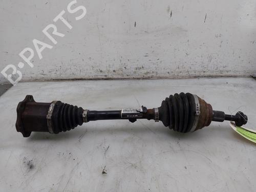 Drivksel foran venstre Drivksel foran venstre VW GOLF VII (5G1, BQ1, BE1, BE2) 1.0 TSI (110 hp) 33811841 33811841