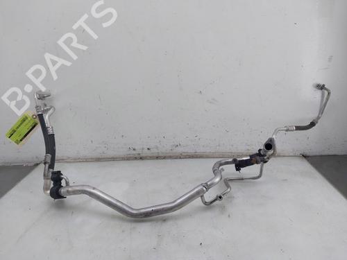 Used AC pipe PEUGEOT 5008 II (MC_, MJ_, MR_, M4_) 1.2 THP (MRHNYH, MRHNYW, MRHNSJ, MRHNSU, MRHNSM) (131 hp) 30466421