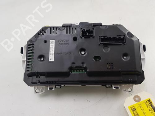 Instrument cluster TOYOTA YARIS (_P13_) 1.0 (KSP130_, KSP130) | BP12035759C47 