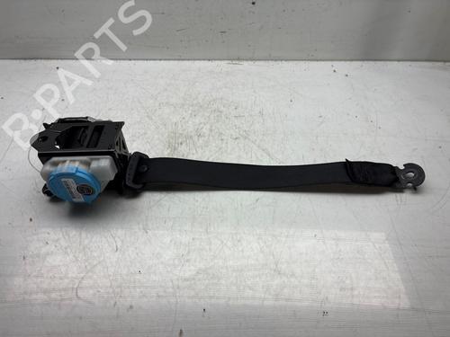 Used Rear left seatbelt MERCEDES-BENZ A-CLASS (W176) A 180 (176.042) (122 hp) 32747944