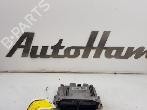 Used Engine control unit (ECU) Engine control unit (ECU) 12010758 12010758