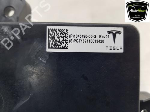 Electronic module TESLA MODEL X (5YJX) 75D AWD | BP17185784M83 