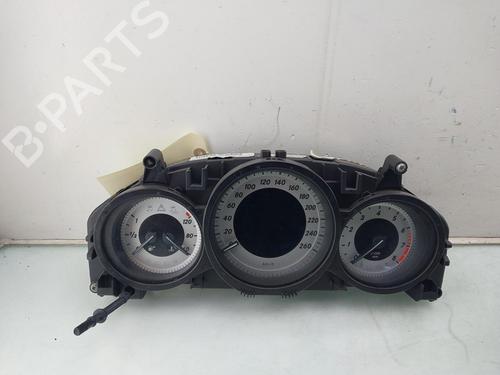 Used Instrument cluster MERCEDES-BENZ C-CLASS (W204) C 180 CGI (204.049) (156 hp) 30466247