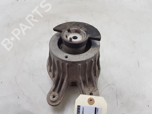 Used Engine mount MERCEDES-BENZ E-CLASS Coupe (C238) E 220 d 4-matic (238.315) (194 hp) 26602099
