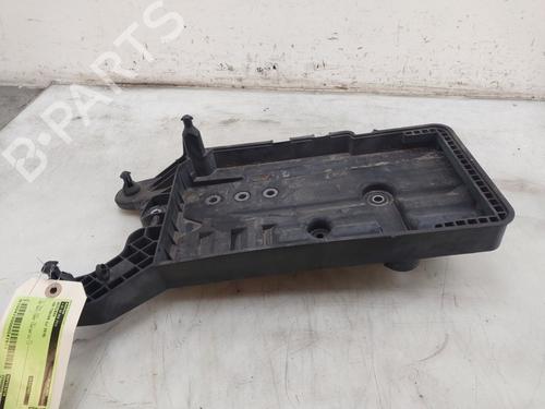 Suporte VW TIGUAN (AD1, AX1) 1.4 TSI (125 hp) 31801594