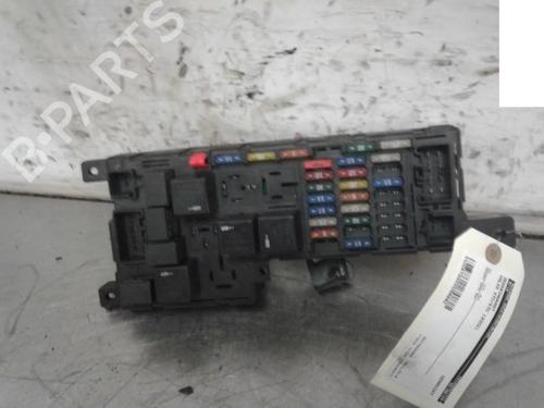 Used Fuse box Fuse box VOLVO V70 II (285) 2.4 (170 hp) 12028680 12028680