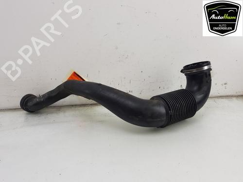 Used Pipe LAND ROVER RANGE ROVER SPORT II (L494) 3.0 TDV6 4x4 (258 hp) 13106984