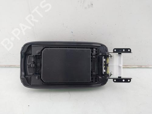 Armrest / Center console TOYOTA RAV 4 IV (_A4_) 2.5 Hybrid 4WD (AVA44, AVA44_) | BP30466322I20 