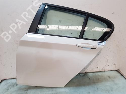 Used Left rear door BMW 1 (F20) 118 i (136 hp) 24132904