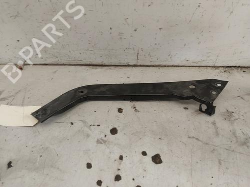 Used Left headlight support Left headlight support VW TIGUAN (AD1, AX1) 1.5 TSI (150 hp) 39562209 39562209