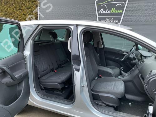Used Seats set OPEL MERIVA B MPV (S10) 1.4 (75) (120 hp) 24203268