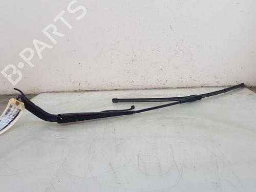 Used Front windshield wiper arm MERCEDES-BENZ SPRINTER 3,5-t Van (B906) 313 CDI (906.631, 906.633, 906.635, 906.637) (129 hp) 24253045
