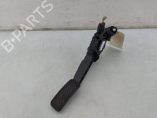 pedal-ford-fiesta-vii-hj-hf-2017-33976787 main image