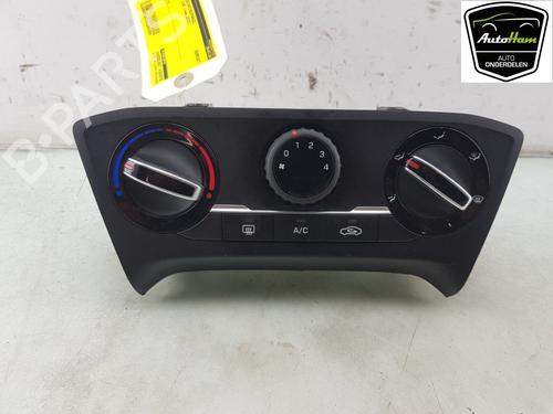 Used Climate control HYUNDAI i20 II (GB, IB) 1.2 (84 hp) 19139530
