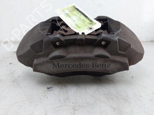 Used Left front brake caliper MERCEDES-BENZ GLC (X253) 250 4-matic (253.946) (211 hp) 30533933