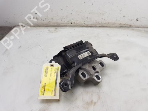 Used Engine mount Engine mount AUDI A3 Sportback (8VA, 8VF) 1.8 TFSI quattro (180 hp) 17742471 17742471