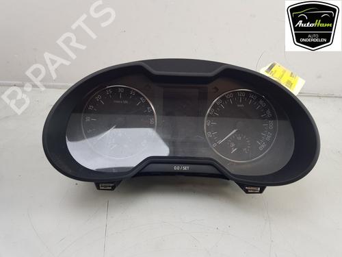 Used Instrument cluster SKODA OCTAVIA III Combi (5E5, 5E6) 2.0 TDI (150 hp) 18788030