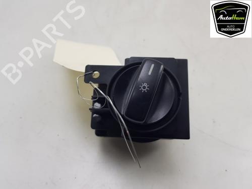 Used Headlight switch Headlight switch MERCEDES-BENZ A-CLASS (W169) A 170 (169.032, 169.332) (116 hp) 16474202 16474202