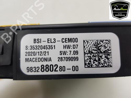 Fuse box OPEL CROSSLAND X / CROSSLAND (P17, P2QO) 1.2 (75) | BP12047051E1