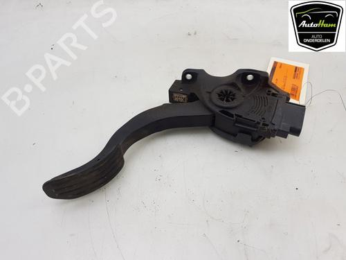Used Pedal VOLVO V70 III (135) D5 (205 hp) 13105408