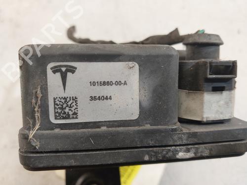 Electronic module TESLA MODEL S (5YJS) 75D AWD | BP39265505M83 - Image 4