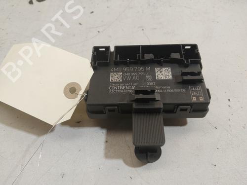 Used Control unit Control unit AUDI E-TRON (GEN) 55 quattro (408 hp) 40076634 40076634