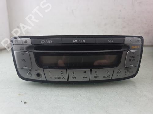 Bilradio Bilradio TOYOTA AYGO (_B1_) 1.0 (KGB10_, KGB10R) (68 hp) 39711235 39711235