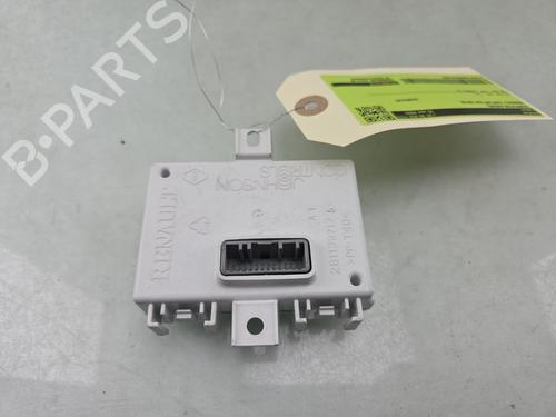 Electronic module RENAULT CAPTUR I (J5_, H5_) 1.2 TCe 120 | BP30675372M83