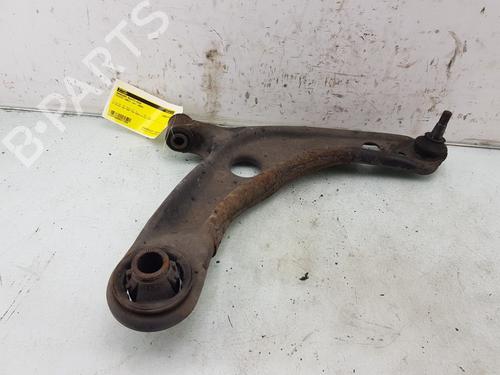 Used Right front suspension arm Right front suspension arm TOYOTA YARIS (_P9_) 1.33 VVT-i (NSP90_, NSP90R) (100 hp) 34056875 34056875