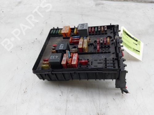 Sikringsdåse Sikringsdåse VW TOURAN (1T1, 1T2) 1.9 TDI (100 hp) 33556733 33556733