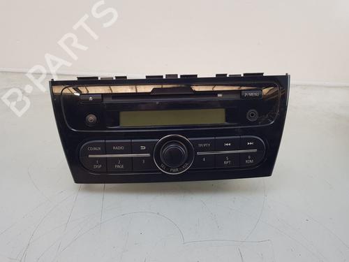 Used Radio MITSUBISHI MIRAGE / SPACE STAR VI Hatchback (A0_A) 1.0 (A05A) (71 hp) 24476242