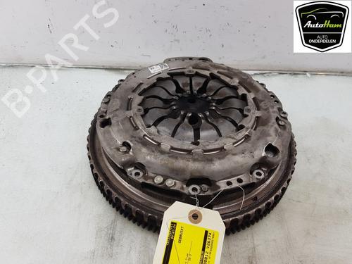 flywheel-renault-megane-iv-hatchback-b9amn_-12-tce-100-b9ms-302053062r-123005515r-2015-19020776 main image