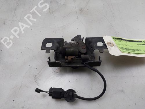 Used Hood lock OPEL VIVARO B Van (X82) 1.6 CDTI (05) (120 hp) 31266895