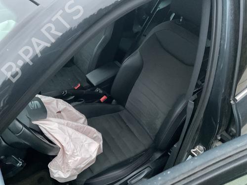 Set di sedili SEAT ARONA (KJ7, KJP) 1.0 TSI (95 hp) 30830600