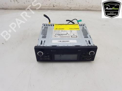 Used Radio MERCEDES-BENZ CITAN Box Body/MPV (W415) 108 CDI (415.601, 415.603) (75 hp) 17652573