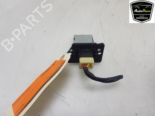 Used Heater resistor KIA CEE'D SW (ED) 1.4 CVVT (90 hp) 13106908